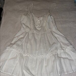 Women's White Sleeveless Nightgown